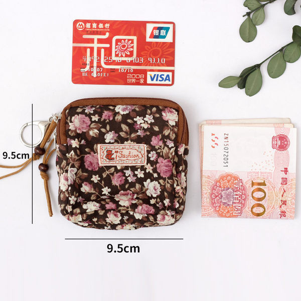 Jauna modeļa sieviešu maks ar ziedu motīvu un emblēmu