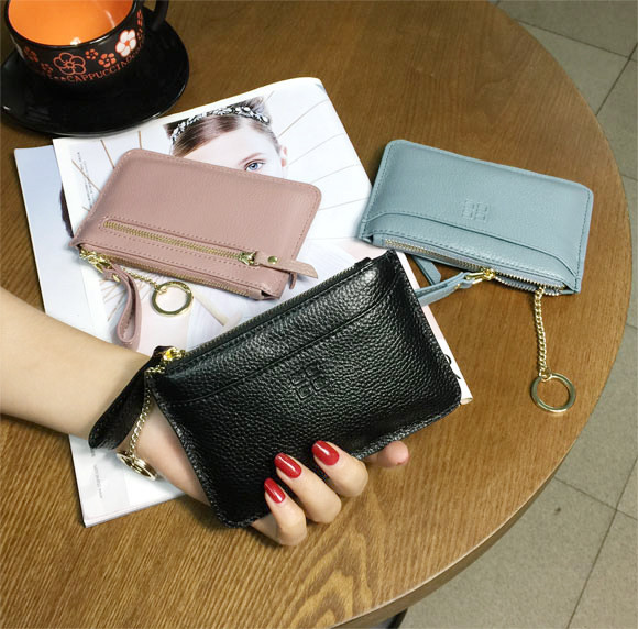 Sieviešu mākslīgās ādas maks ar rāvējslēdzēju vairākās krāsās