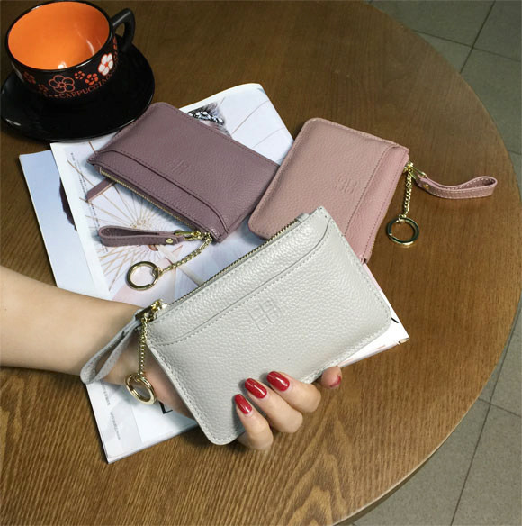 Sieviešu mākslīgās ādas maks ar rāvējslēdzēju vairākās krāsās