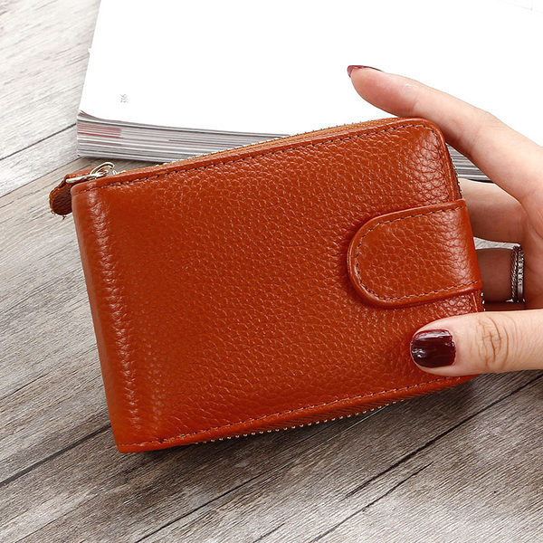 Sieviešu mini maks ar diviem nodalījumiem ar rāvējslēdzēju un metāla aizdari