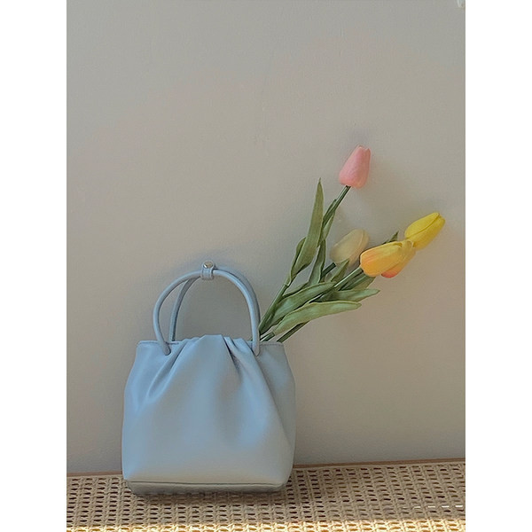 Geanta de dama din piele cu maner scurt