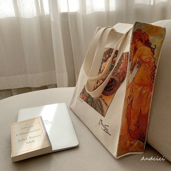 Γυναικεία υφασμάτινη τσάντα  με απλικέ