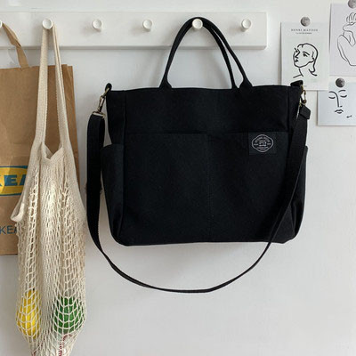 Modernus moteriškas tekstilinis krepšys ilgomis ir trumpomis rankenomis