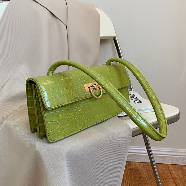 Geanta mica dreptunghiulara in stil retro