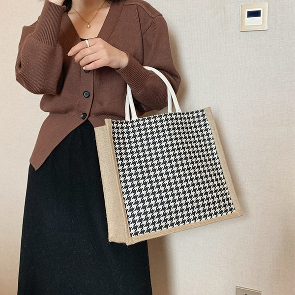 Γυναικεία τσάντα ώμου σε τρία χρώματα