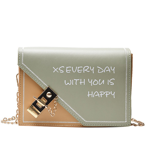 Sieviešu moderna soma ar uzrakstiem un metāla ķēdīti