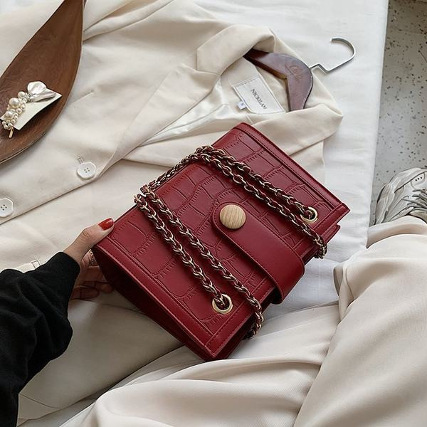 Jauna modeļa maza sieviešu soma no eko ādas ar metāla aizdari