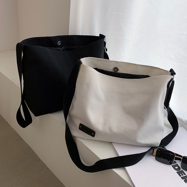 Geanta de dama textila cu maner lung in doua culori