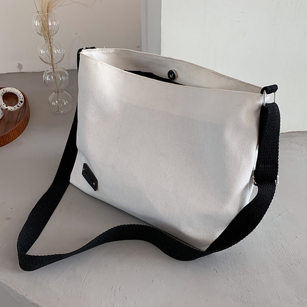 Geanta de dama textila cu maner lung in doua culori