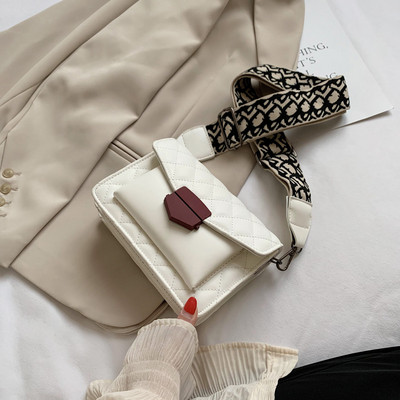 Moteriška odinė rankinė per petį - su reguliuojama rankena