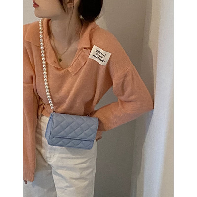 Jauna modeļa maza sieviešu soma ar pērļu rokturi