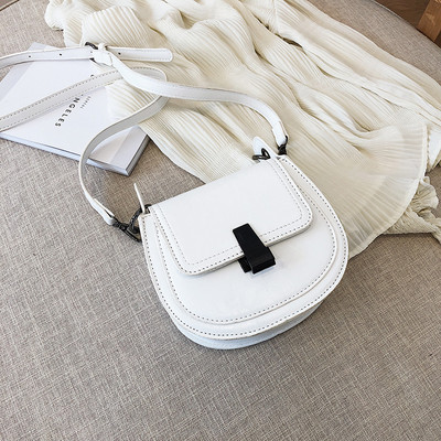 Γυναικεία τσάντα νέου μοντέλου από οικολογικό δέρμα - για τον ώμο