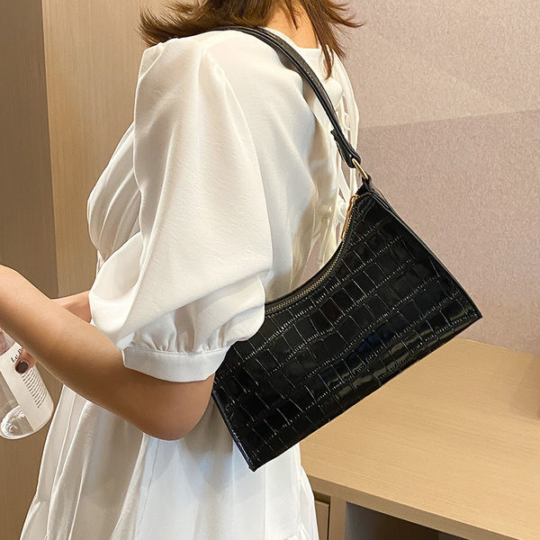 Geanta de dama eleganta din piele cu maner scurt in mai multe culori