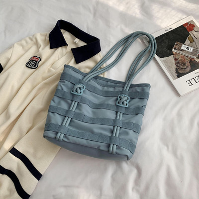 Sieviešu tekstila soma ar diviem rokturiem