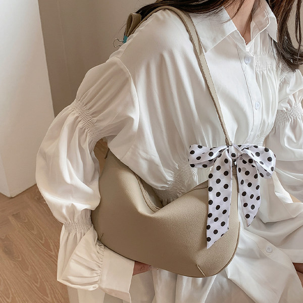 Geanta casual din piele cu panglica textila