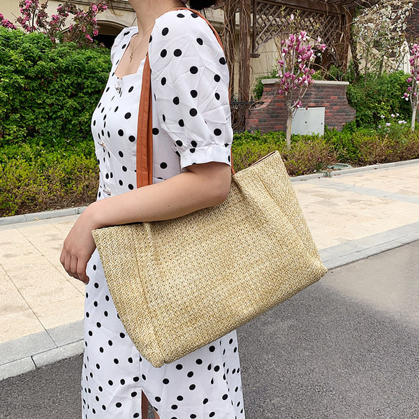 Ikdienas sieviešu plecu soma