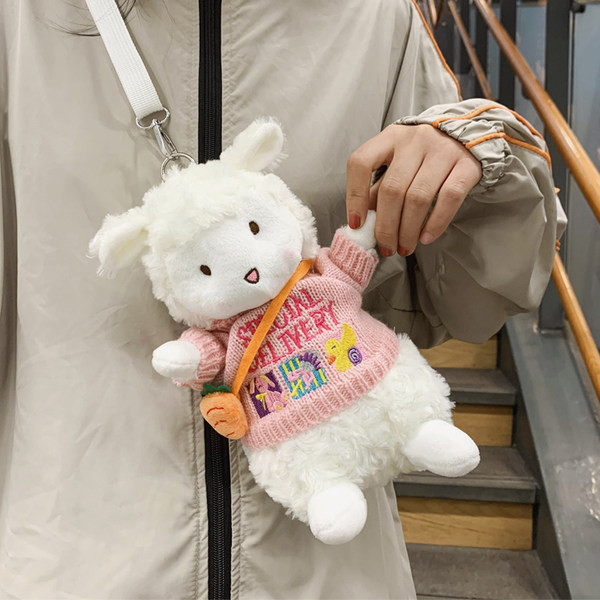 Γυναικεία τσάντα με μορφή βελούδινο παιχνίδι και φερμουάρ