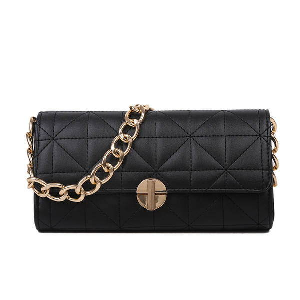 Γυναικεία έκο δερμάτινη τσάντα με μεταλλικό κούμπωμα σε διάφορα χρώματα