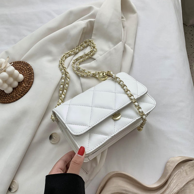 Geanta de dama din piele ecologica - cu maner lung si prindere metalica