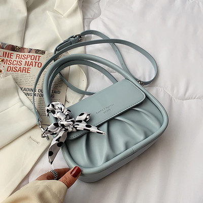 Μικρή καθημερινή τσάντα με κορδέλα και δύο λαβές