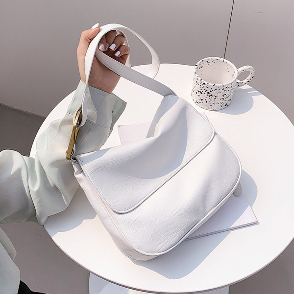 Casual γυναικεία τσάντα από οικολογικό δέρμα, κλασικό μοντέλο