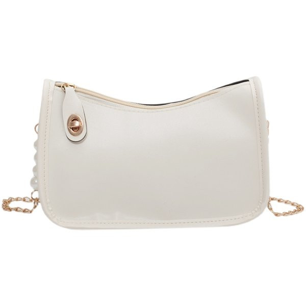 Moderna sieviešu soma ar metāla ķēdīti un pērlēm