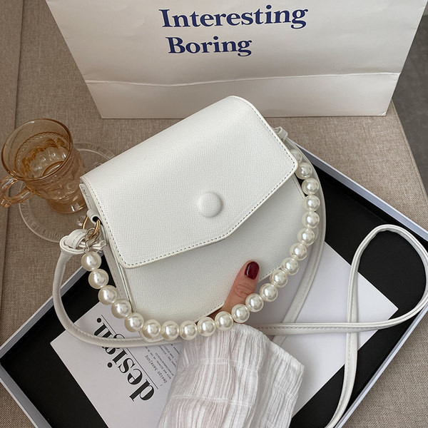 Jauna modeļa ādas rokassomiņa ar pērlēm