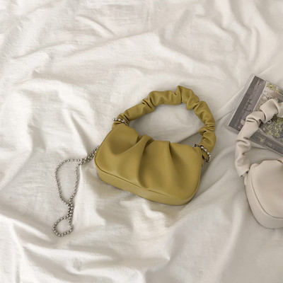 Σύγχρονη γυναικεία τσάντα από οικολογικό δέρμα με λαβή