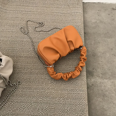 Σύγχρονη γυναικεία τσάντα από οικολογικό δέρμα με λαβή