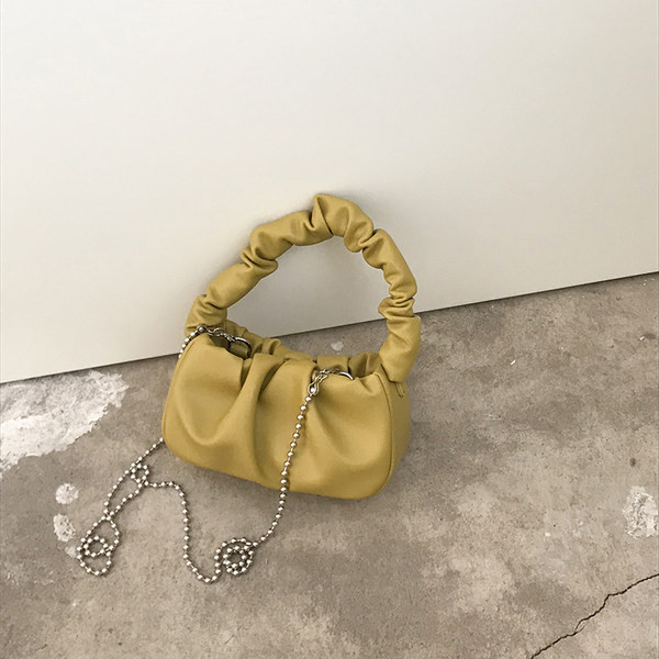 Σύγχρονη γυναικεία τσάντα από οικολογικό δέρμα με λαβή