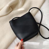 Γυναικεία τσάντα οικολογική δερμάτινη κλασικό μοντέλο με μακριά λαβή