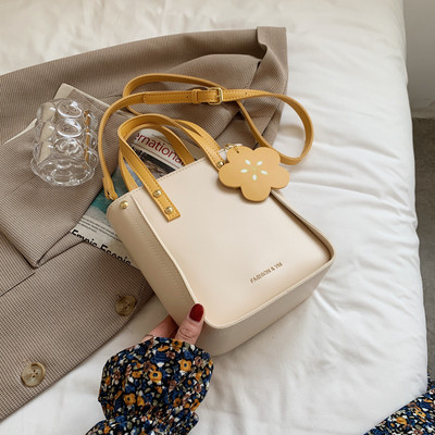 Geanta mica din piele din piele ecologica cu doua manere