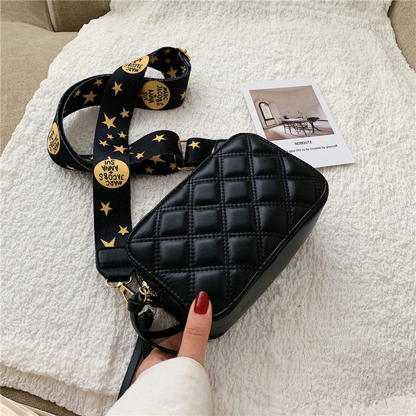 Geanta moderna din piele cu fermoare