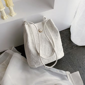 Ikdienas sieviešu soma ar izšuvumu - vairāki modeļi