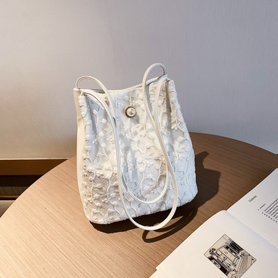 Ikdienas sieviešu soma ar izšuvumu - vairāki modeļi