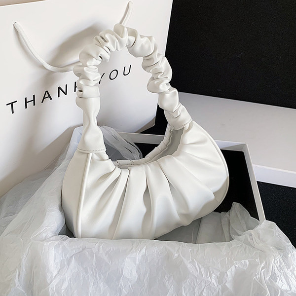 Sieviešu ikdienas soma no eko ādas ar īsu rokturi