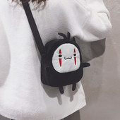 Γυναικεία casual τσάντα με στοιχεία 3D και φερμουάρ