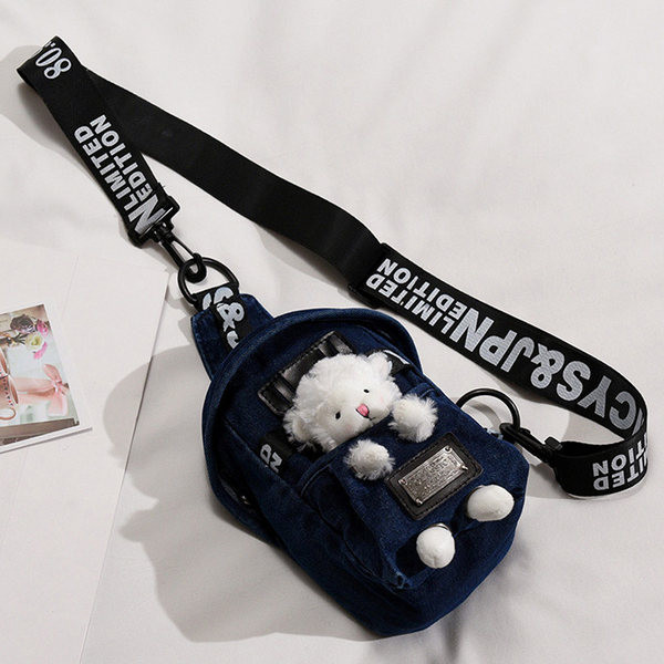 Γυναικεία τσάντα ώμου με βελούδινο παιχνίδι