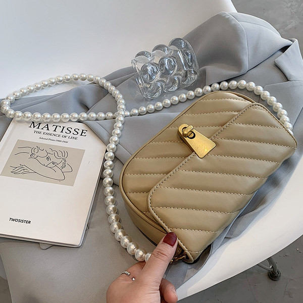 Moderna maza eko ādas soma ar pērļu rokturi