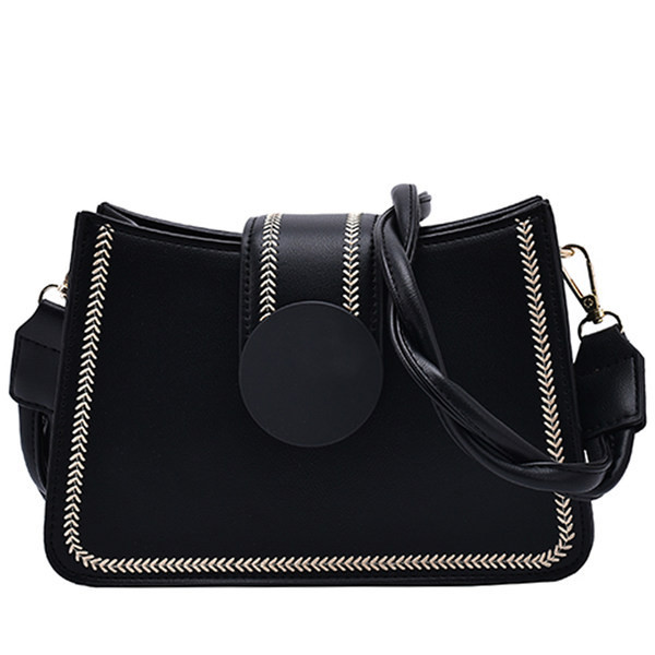 Sieviešu soma ar izšuvumu un metāla aizdari