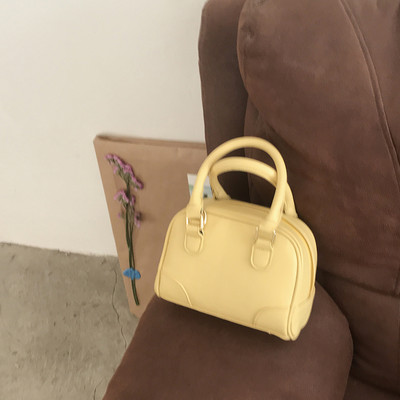 Γυναικεία τσάντα νέο μοντέλο από οικολογικό δέρμα με δύο λαβές - διάφορα χρώματα