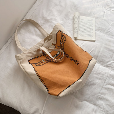 Γυναικεία καθημερινή τσάντα με απλικέ και φερμουάρ