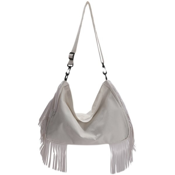 Καθημερινή γυναικεία τσάντα με κρόσσια και ρυθμιζόμενη λαβή