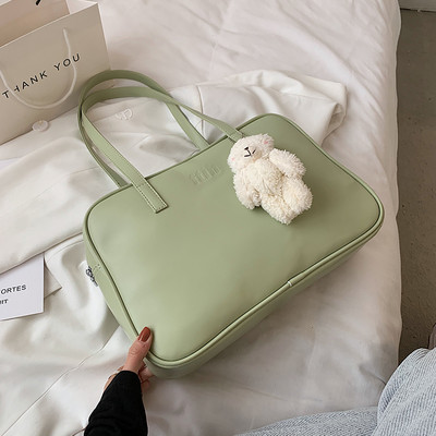 Γυναικεία καθημερινή τσάντα με φερμουάρ κλασικό μοντέλο