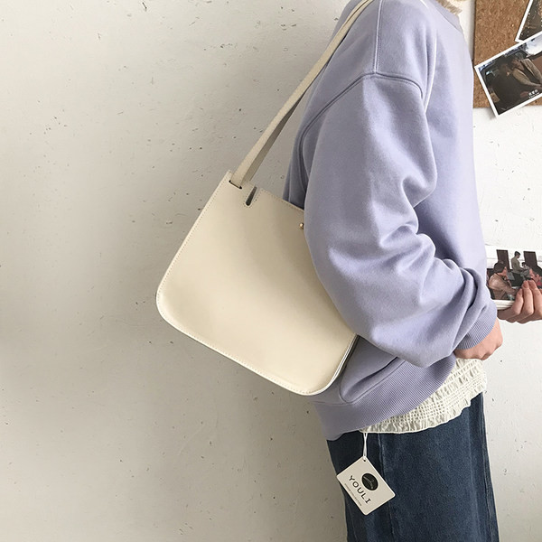 Jauna modeļa sieviešu soma ar diviem plecu rokturiem