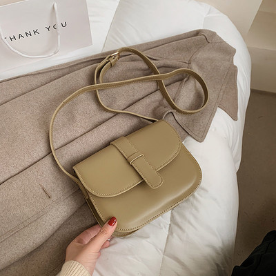 Γυναικεία τετράγωνη τσάντα από οικολογικό δέρμα