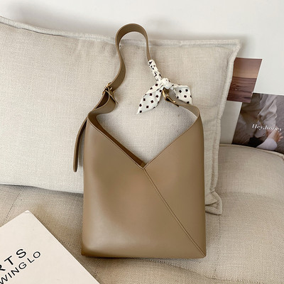 Liela sieviešu somas tipa soma no eko ādas