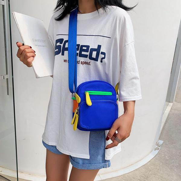 Sieviešu ikdienas soma ar rāvējslēdzēju un regulējamu rokturi