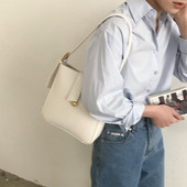 Geanta de mana din piele model nou cu catarama metalica pentru umar