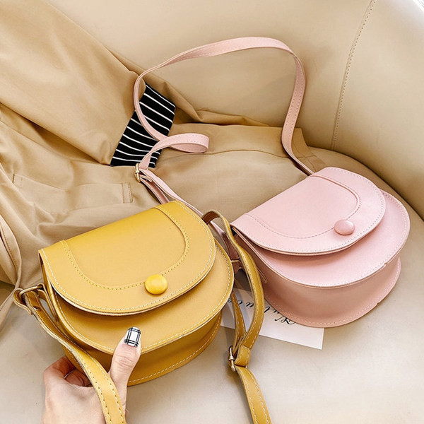 Geantă elegantă din piele artificială pentru femei